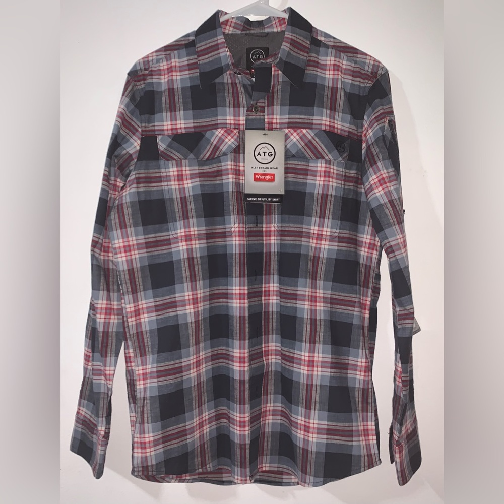 Size S plaid button up shirt